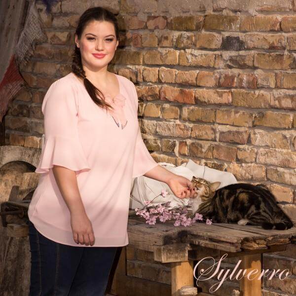 Alacsony molett női divat