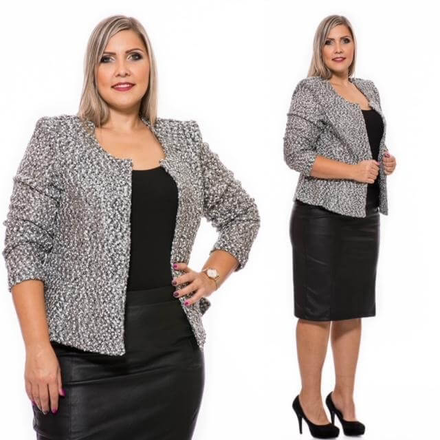 Előnyös ruha nagy hasra